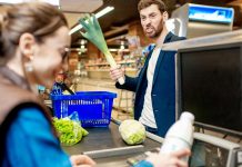 How Each Zodiac Sign Makes the Cashier Uncomfortable in Three Items How Each Sign Makes the Cashier Uncomfortable