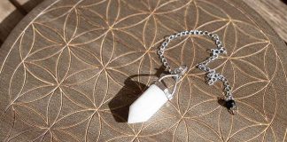 5 Crystals to Boost Your Energy and How to Use Them